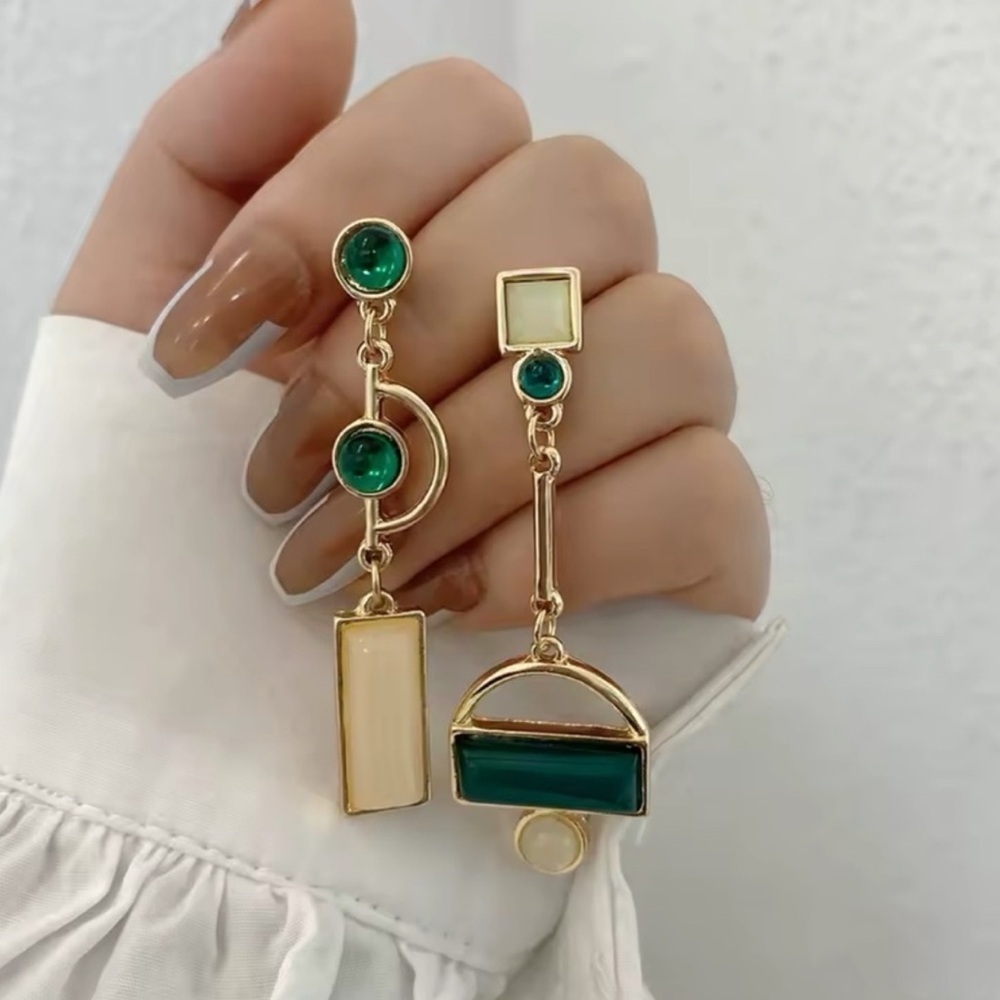 Gold Green Asymmetrical Geometric Earrings - Picture 4 of 13